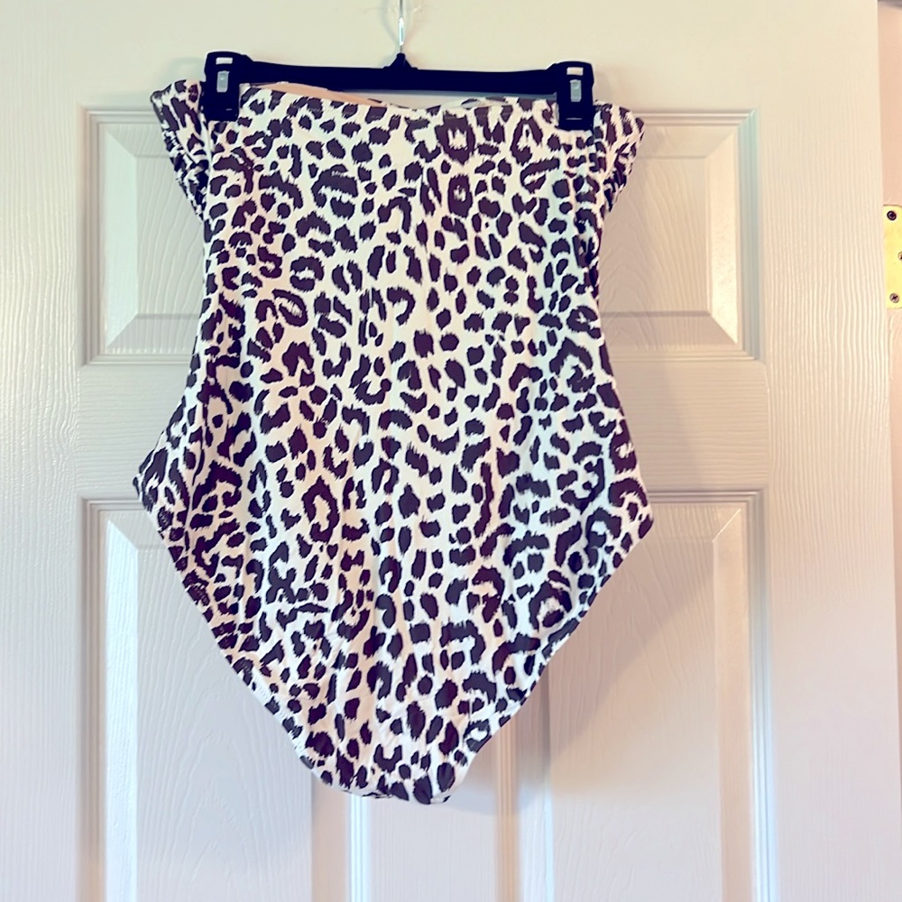 Ladies JCrew one piece bandeau swimsuit - Picture 2 of 4